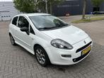 Fiat Punto Evo 0.9 TwinAir Lounge VERKOCHT!, Voorwielaandrijving, Gebruikt, Euro 6, Wit