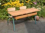 Lessenaar/speeltafel met 2 stoeltjes, voor 2 kinderen, Antiek en Kunst, Curiosa en Brocante, Ophalen