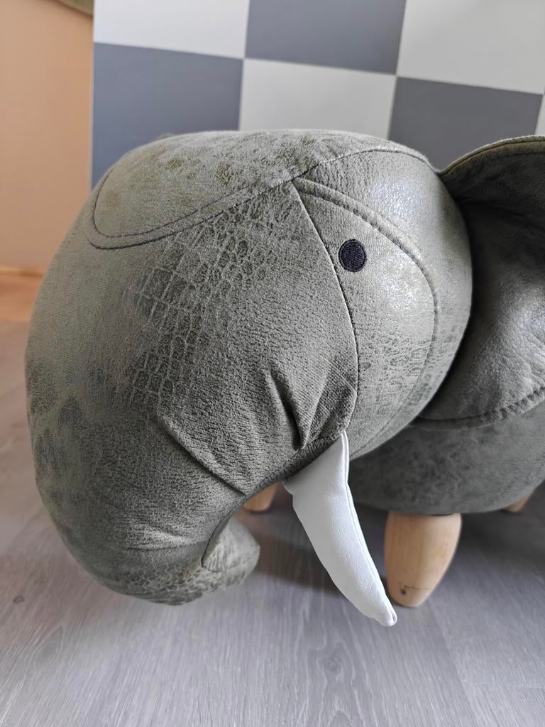 Olifanten krukje - Leuk voor op kinderkamer, Huis en Inrichting, Krukjes, Ophalen, Gebruikt, Hout
