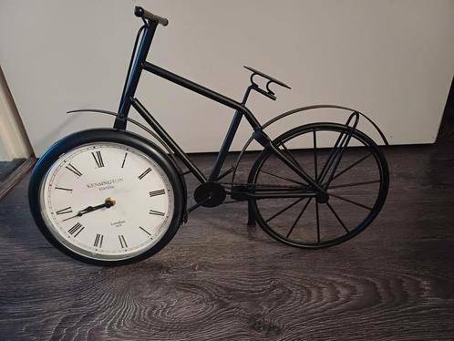 Fiets Klok - Kensington Station London 1879, Huis en Inrichting, Woonaccessoires | Klokken, Gebruikt, Wekker of Tafelklok, Analoog