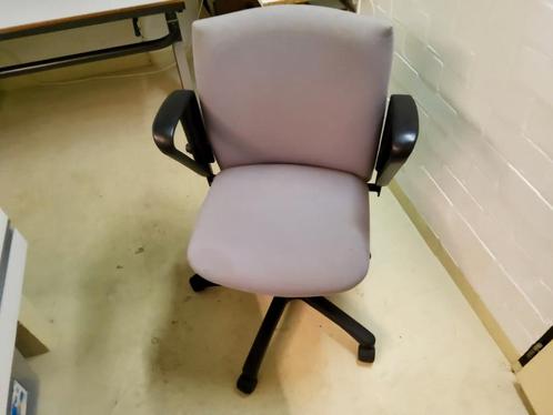 Merk BUREAUSTOEL, Huis en Inrichting, Bureaustoelen, Zo goed als nieuw, Grijs, Ophalen of Verzenden