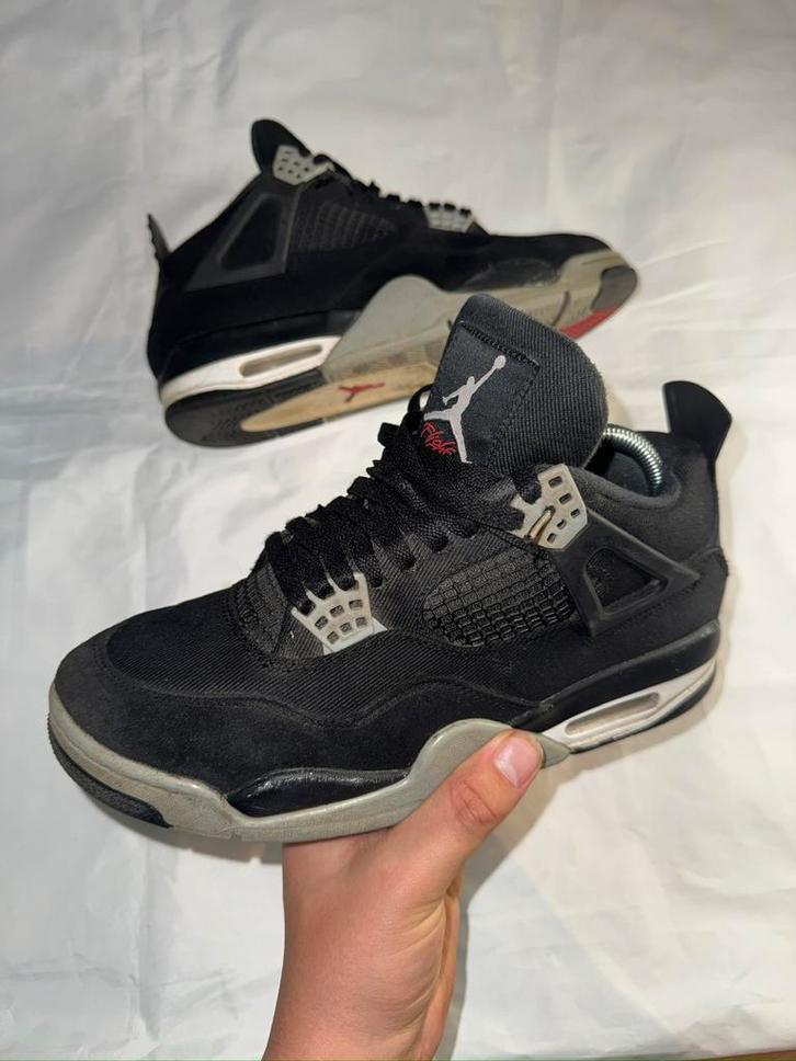 Air Jordan 4 Retro zwart - maat 42, Kleding | Heren, Schoenen, Zo goed als nieuw, Zwart, Ophalen of Verzenden