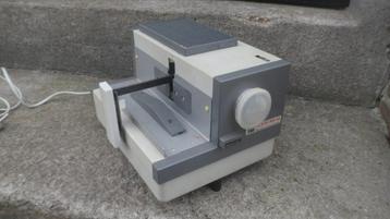 Aldis SN12 diaprojector projector made in England beschikbaar voor biedingen