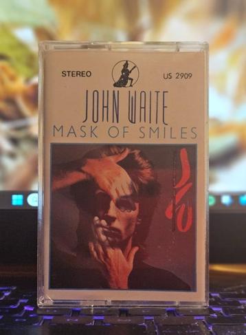 John white - mask of smiles - Cassette beschikbaar voor biedingen