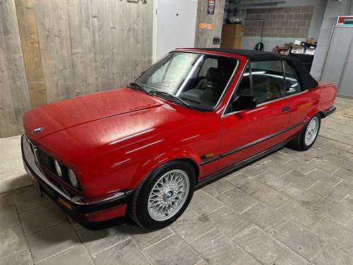 BMW 325i Cabrio - rood - grijze sportstoelen- 15" - 79000 km, Auto's, BMW, Particulier, 3-Serie, Centrale vergrendeling, Elektrische buitenspiegels