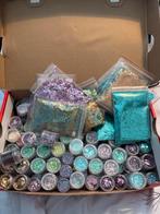 Doos vol glitters voor knutselen, Ophalen of Verzenden, Gebruikt, Materiaal