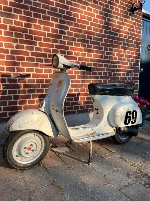 vespa v50 | Vespa 50 Special | Vespa oldtimer, Fietsen en Brommers, Scooters | Piaggio, Zo goed als nieuw, Overige modellen, Ophalen of Verzenden