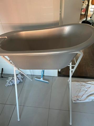Baby badje beschikbaar voor biedingen