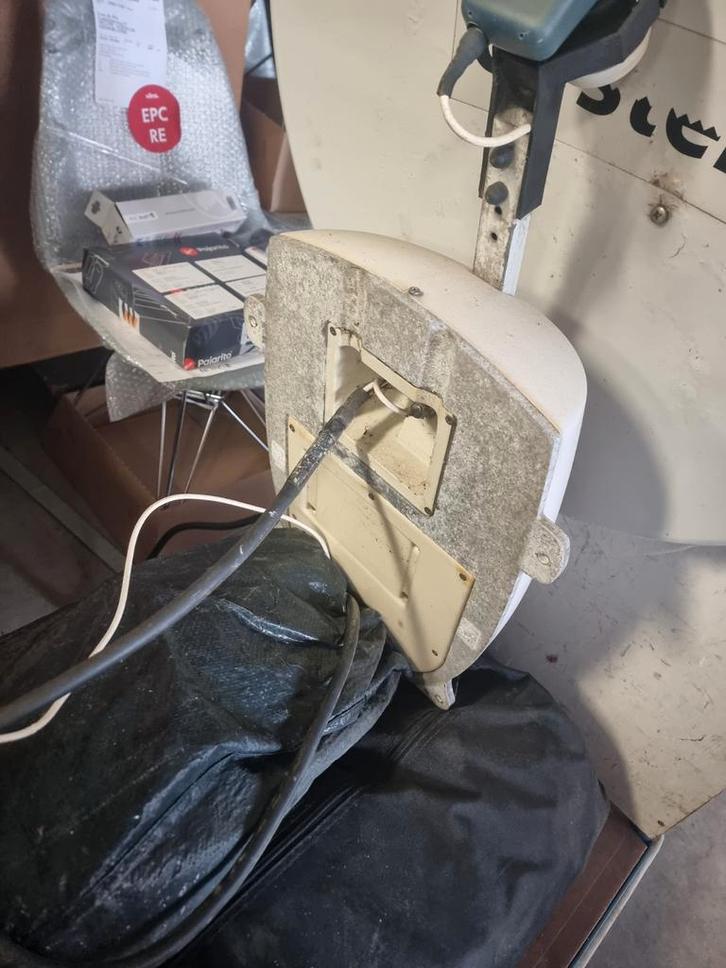 Schotelantenne voor Camper - Oyster, Audio, Tv en Foto, Schotelantennes, Gebruikt, (Schotel)antenne, Overige merken, Ophalen