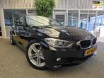 BMW 3-serie 320i High Executive Navi Aut Xenon, Automaat, Euro 5, Achterwielaandrijving, 4 cilinders