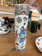 Vintage Chinese Vaas met Bloemenmotief, Ophalen of Verzenden