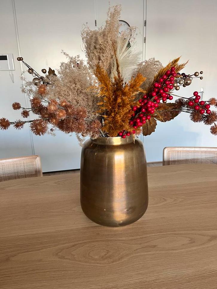 Gouden vaas (met decoratie), Huis en Inrichting, Woonaccessoires | Kunstplanten en Kunstbloemen, Zo goed als nieuw, Binnen, Ophalen