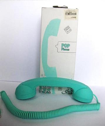 Pop Phone Merk Emile Sarnel  Bijenkorf  beschikbaar voor biedingen