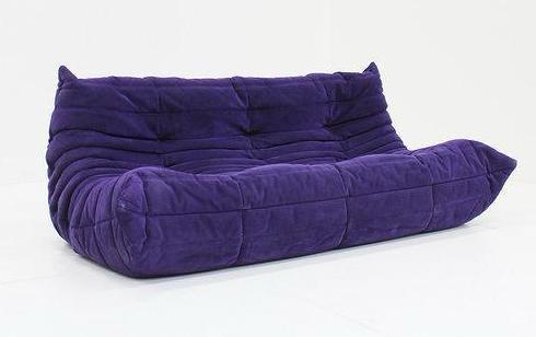 Ligne Roset Togo 3-zits bank / sofa in nieuwstaat - paars, Huis en Inrichting, Banken | Sofa's en Chaises Longues, Zo goed als nieuw