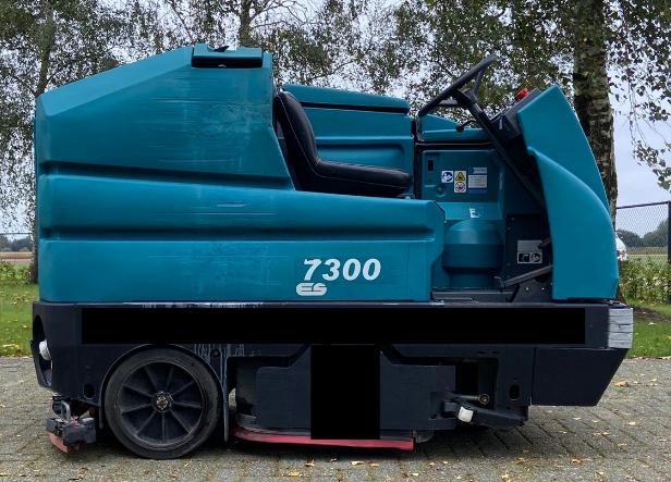 Tennant 7300 Schrobmachine uit 2006, Ophalen of Verzenden, Zo goed als nieuw