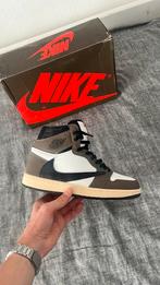 Jordan 1 High Travis Scott - Maat 43, Kleding | Heren, Schoenen, Bruin, Nike, Nieuw, Ophalen of Verzenden