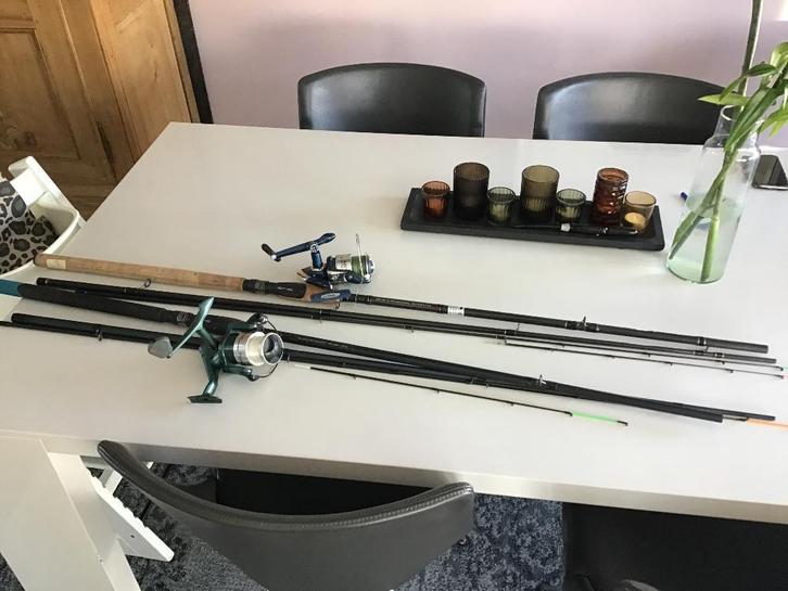 Feeder hengels 2x complete sets incl molens, Watersport en Boten, Hengelsport | Algemeen, Zo goed als nieuw, Complete hengel, Ophalen