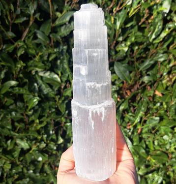 Seleniet toren edelsteen verzameling natuursteen mineralen  beschikbaar voor biedingen