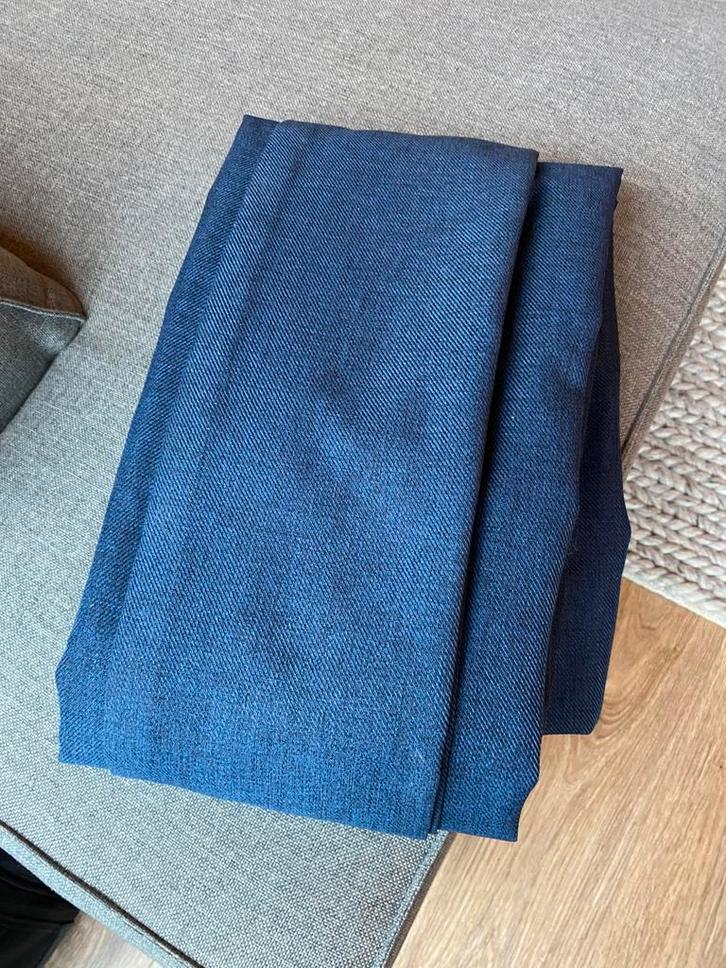 Twee luxe donkerblauwe gordijnen 270 x 200, Huis en Inrichting, Stoffering | Gordijnen en Lamellen, Zo goed als nieuw, 200 cm of meer