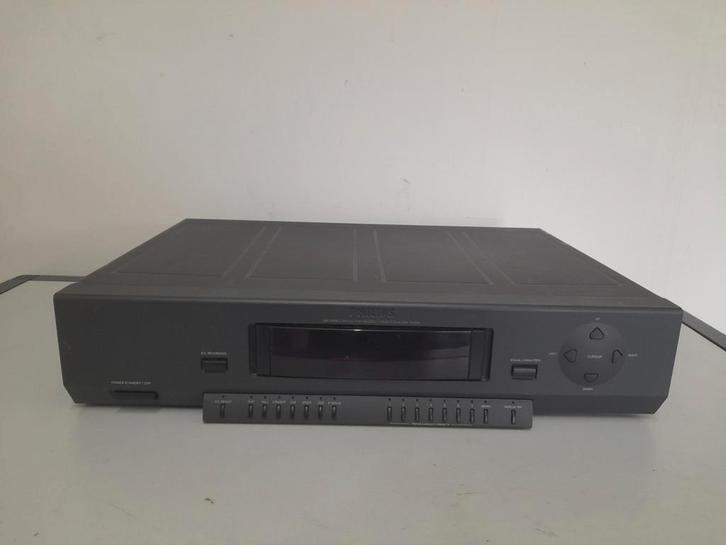 Philips digital synthesized 7 band eqaulizer FV 930, Audio, Tv en Foto, Stereo-sets, Gebruikt, Philips, Losse componenten, Ophalen of Verzenden