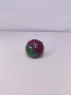 925 zilver ring met Robijn op Zoisite, Vintage, Sieraden, Tassen en Uiterlijk, Verzenden, Gebruikt