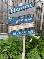 GEBOORTEBORD WEGWIJZER huren huur baby jongen broertje, Ophalen, Zo goed als nieuw, Geboortebord