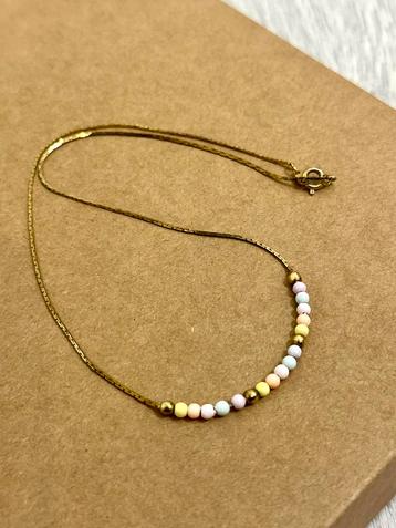 Vintage gouden pastel ketting beschikbaar voor biedingen