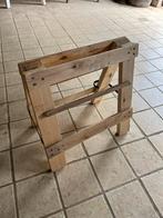 Zelfgemaakte houten zadelhouder, Ophalen, Zo goed als nieuw, Overige soorten