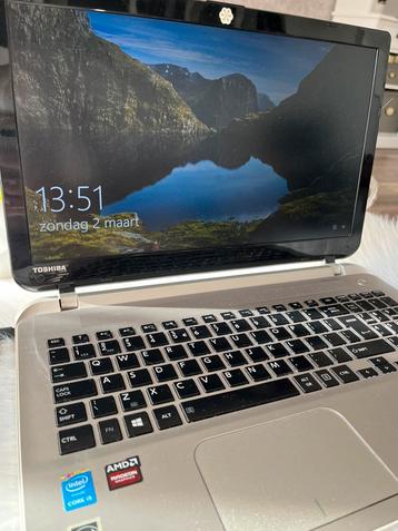 Toshiba Satellite S50-B-14J laptop beschikbaar voor biedingen