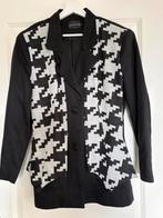 Hele leuke blazer met aparte details!, Ophalen of Verzenden, Zo goed als nieuw, Maat 38/40 (M), Zwart