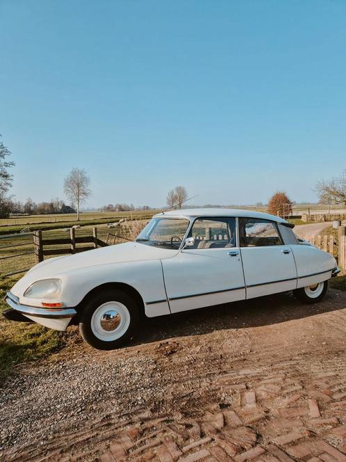 Citroën DS D super 1973.  (evt inruil oldtimer auto ), Auto's, Oldtimers, Particulier, Citroën, LPG, Handgeschakeld, Wit, Stof