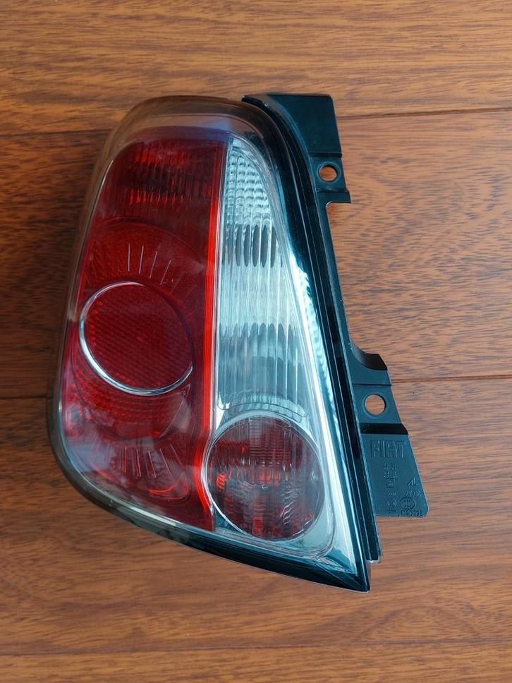 Achterlicht Links zwarte rand Fiat/Abarth 500 o.a. Cabrio, Auto-onderdelen, Verlichting, Fiat, Gebruikt, Ophalen of Verzenden