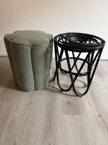 Stoffen en rotanpoef 45hx 40 diameter| prijs per poef beschikbaar voor biedingen