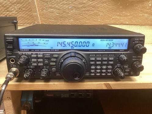 Zeer nette yaesu FT-847 HF-VHF-UHF-6meter, Telecommunicatie, Zenders en Ontvangers, Gebruikt, Zender en Ontvanger, Ophalen