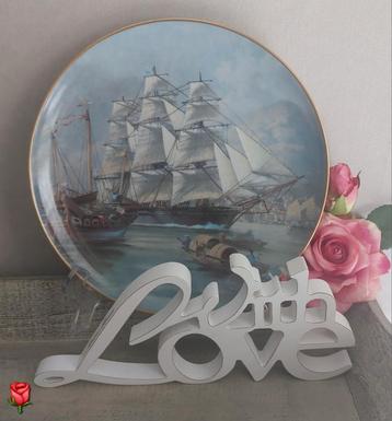Wandbord met het Sea-Witch zeilschip van Franklin Porcelain  beschikbaar voor biedingen