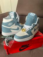 Jordan air denim spijkerstof sneakers, Kleding | Dames, Schoenen, Ophalen of Verzenden, Nieuw, Blauw, Sneakers of Gympen