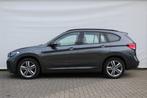BMW X1 xDrive25e Executive M Sport Automaat / Sportstoelen /, Auto's, BMW, 8 kWh, Gebruikt, 750 kg, Met garantie (alle)