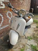 GRANDE RETRO SCOOTER WIT LOOP en SLOOP slecht 49 euro, Fietsen en Brommers, Scooters | Overige merken, Overige merken, Gebruikt