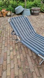 Stretcher logeerbed blauw wit, Ophalen, Zo goed als nieuw, Campingstoel
