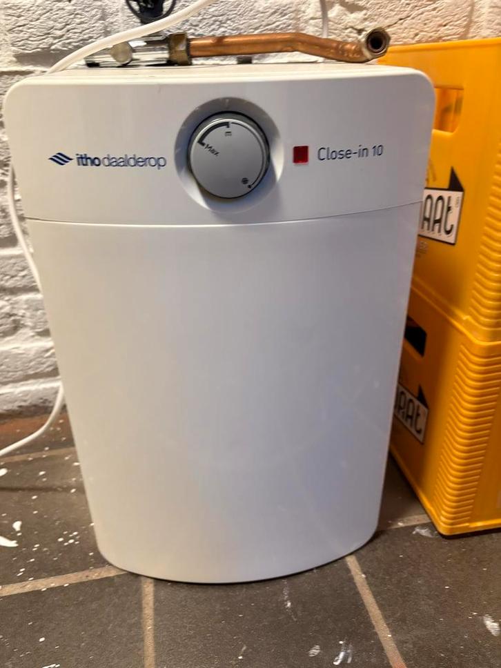 2x Itho Daalderop Close-in Boiler 10L - Werkend, Doe-het-zelf en Verbouw, Geisers en Boilers, Gebruikt, Boiler, Minder dan 20 liter