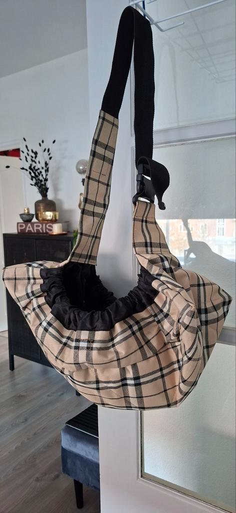 Draagzak / Draagtas voor honden in Burberry print zgan, Dieren en Toebehoren, Honden-accessoires, Zo goed als nieuw, Ophalen of Verzenden