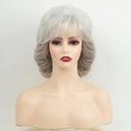 Dames Grijze Klassieke Pruik Vrouwen Haren Haar Grijs, Verzenden, Nieuw, Pruik of Haarverlenging