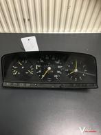 Mercedes W123   Benzine    123 542 3401      Km Tellerklok