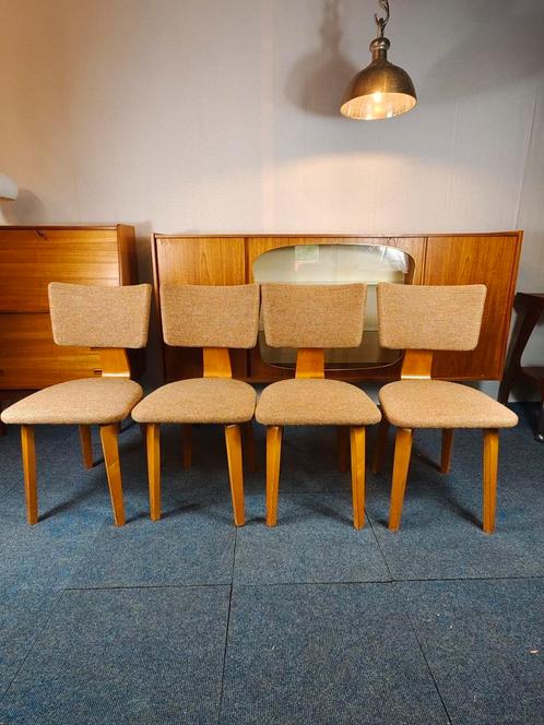 Vintage eetkamerstoelen design Cor Alons & J.C.Jansen, Verzamelen, Retro, Huis en Inrichting, Ophalen