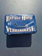 Antiek verbandmiddelen inclucief inhoud, Ophalen of Verzenden