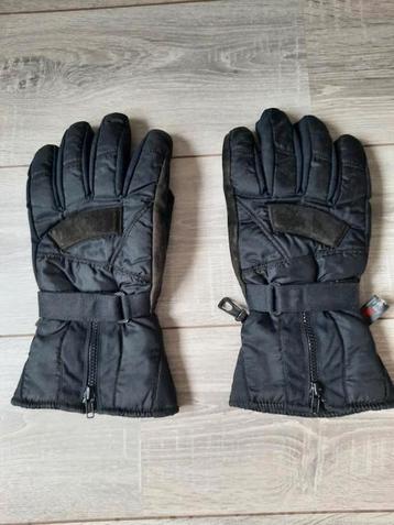 Motor handschoenen MACNA maat XXL beschikbaar voor biedingen