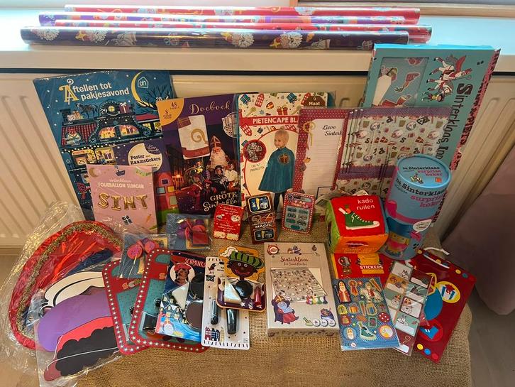 Groot sinterklaas piet pakket nieuw surprise knutsel advent, Diversen, Sinterklaas, Nieuw, Ophalen