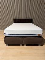 Boxspring met M line matras 140x200, Bruin, Zo goed als nieuw, Twijfelaar, 200 cm