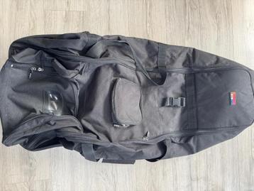 Golf Reistas met wieltjes (Legend Golf Gear) beschikbaar voor biedingen