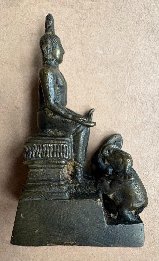 Bronzen Boeddhabeeldje met olifant en aap, Antiek en Kunst, Kunst | Niet-Westerse kunst, Ophalen of Verzenden